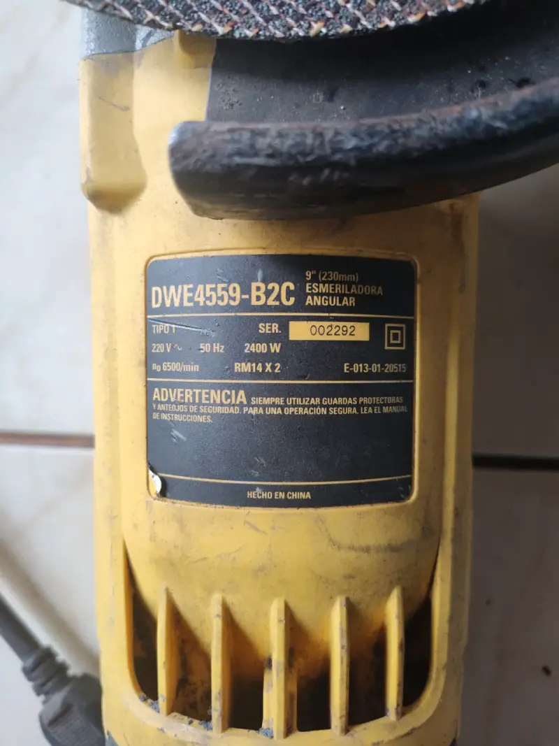 Esmeriladora angular DeWalt DWE4559-B2C 9 pulgadas - 2