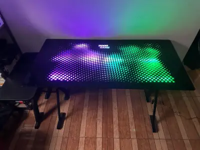 Escritorio gamer LED RGB + Silla de escritorio. - miniatura 1