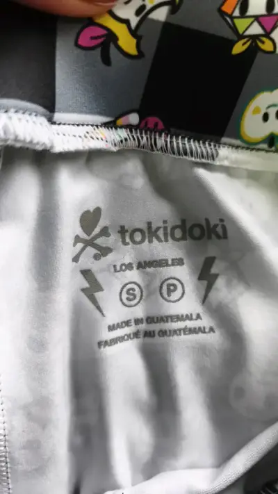 Conjunto deportivo estampado Tokidoki para mujer - miniatura 4