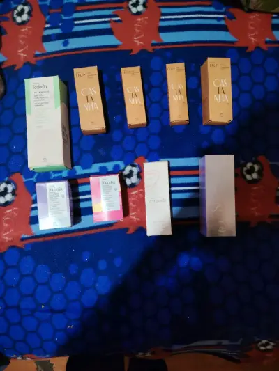 Perfumes Avon y Natura en caja - miniatura 4