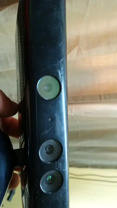 Sensor Kinect para Xbox 360 en buen estado - miniatura 2