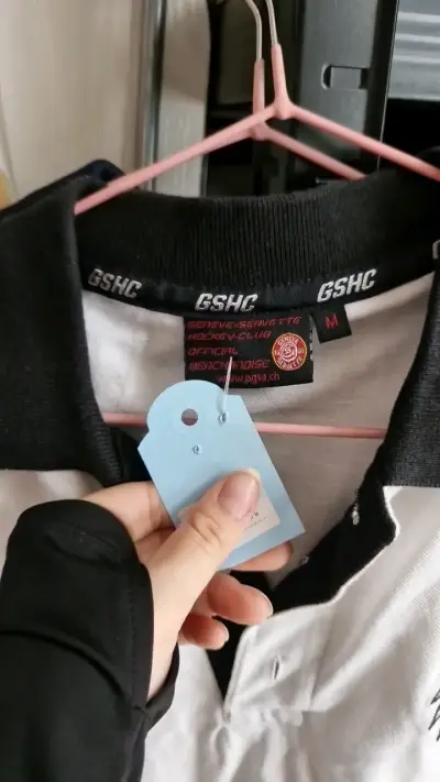 Polera Polo GSHC Blanca y Negra Talla M - miniatura 3