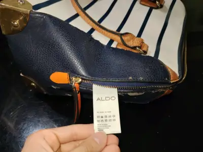 Cartera ALDO original rayas azul y blanco - miniatura 4