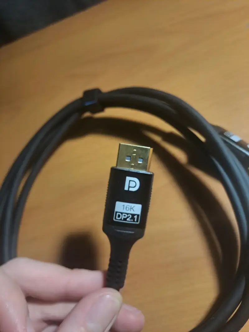 Cable DisplayPort 16K DP2.1 con conector dorado - 5