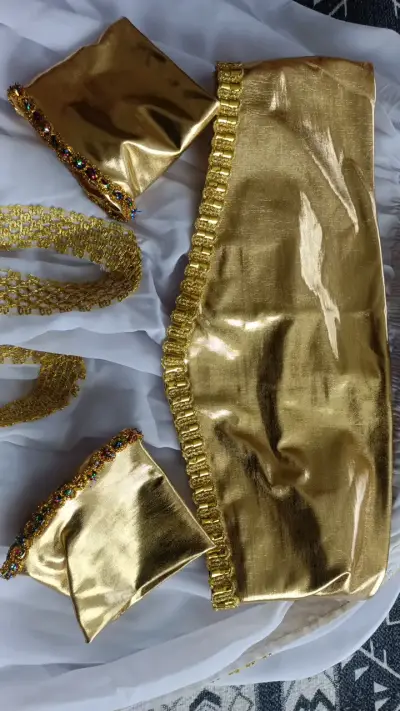 Disfraz de diosa griega para mujer en negro y dorado - miniatura 4