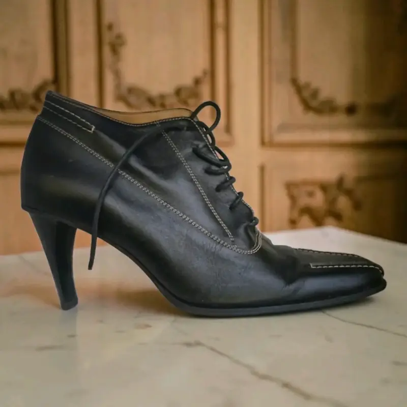 Joyas de Colección: Zapatos Milano Vanguardistas - 1