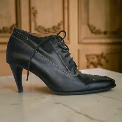 Joyas de Colección: Zapatos  Milano Vanguardistas - miniatura 1