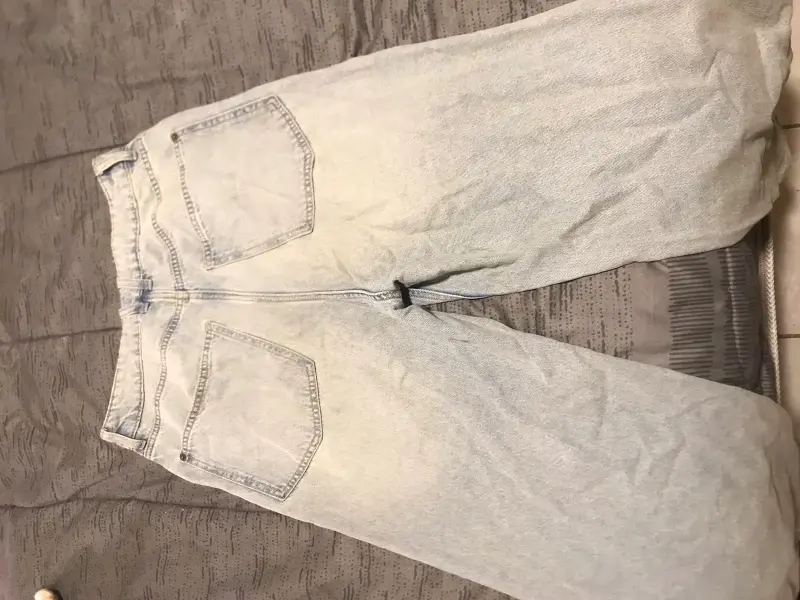 Jeans de mezclilla H&M para mujer - 2