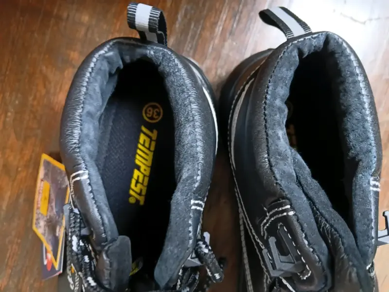 Botas de seguridad negra - 5