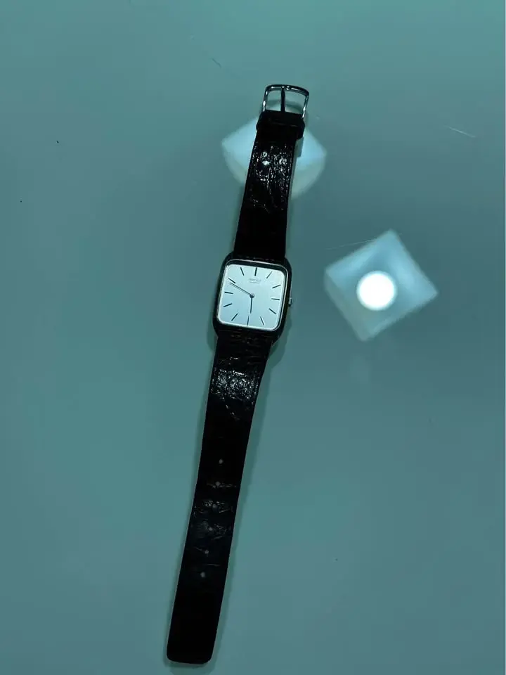 Reloj Seiko Tank Quartz - 2