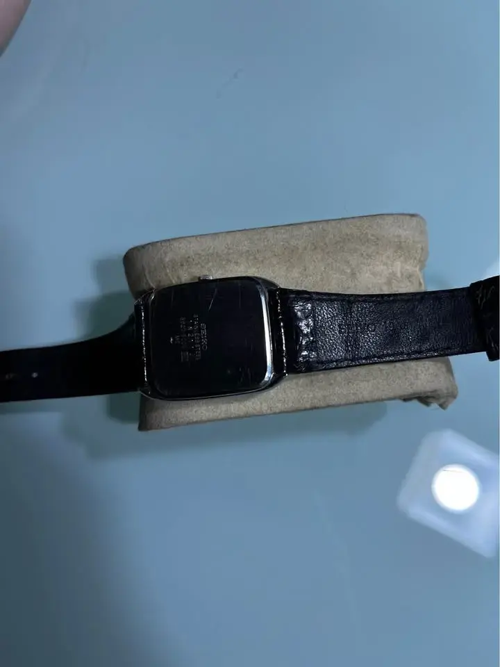 Reloj Seiko Tank Quartz - 4