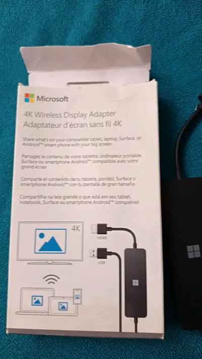 Adaptador Inalámbrico 4K Microsoft para Pantallas - miniatura 1