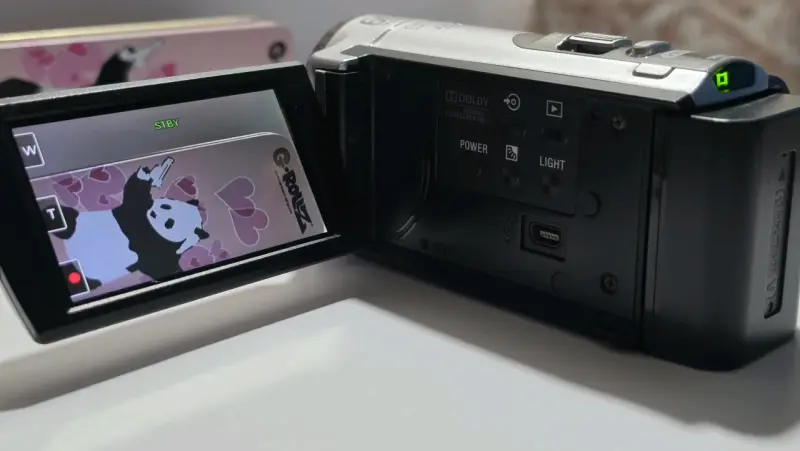 Videocámara Sony con Zoom Óptico 60x - 4