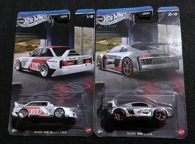 Lote Hot Wheels Silver y Premium - miniatura 5