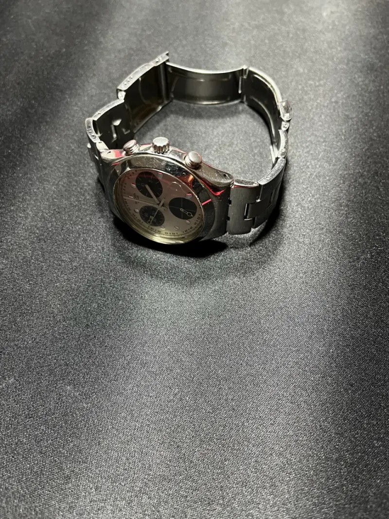 Reloj Swatch Irony Cronografo - 3
