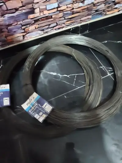 Alambre galvanizado Profix para cercas - miniatura 1