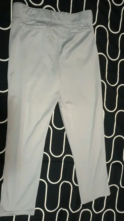 Pantalones deportivos grises Adidas AEROREADY - miniatura 2