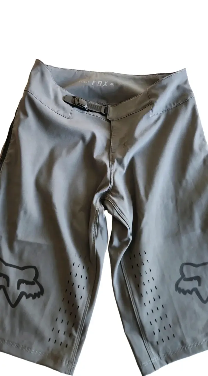 Short Bicicleta Fox Defend gris talla M
