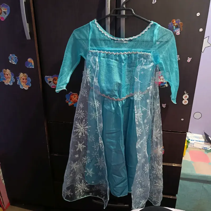 Disfraz de princesa Elsa azul para niña