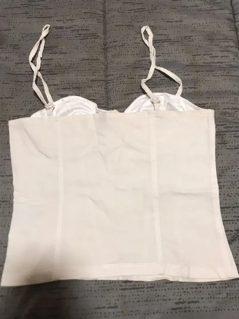 Top corset blanco con tirantes ajustables - 2