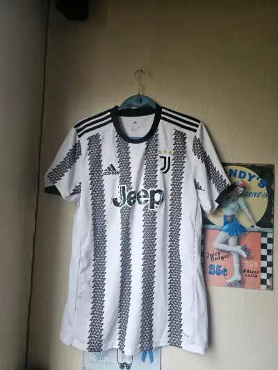 Camiseta Juventus Adidas Ronaldo 7 Blanca - miniatura 1