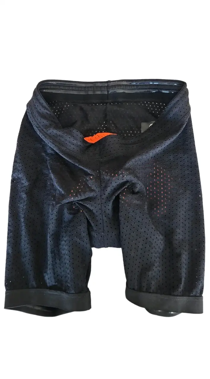 Shorts de ciclismo negros con acolchado
