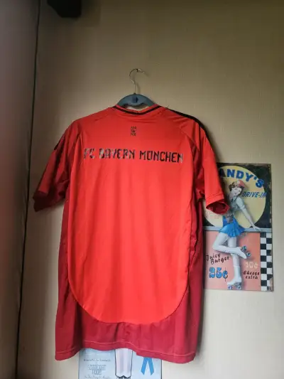 Camiseta Bayern Munich Adidas Roja Talla M - miniatura 2