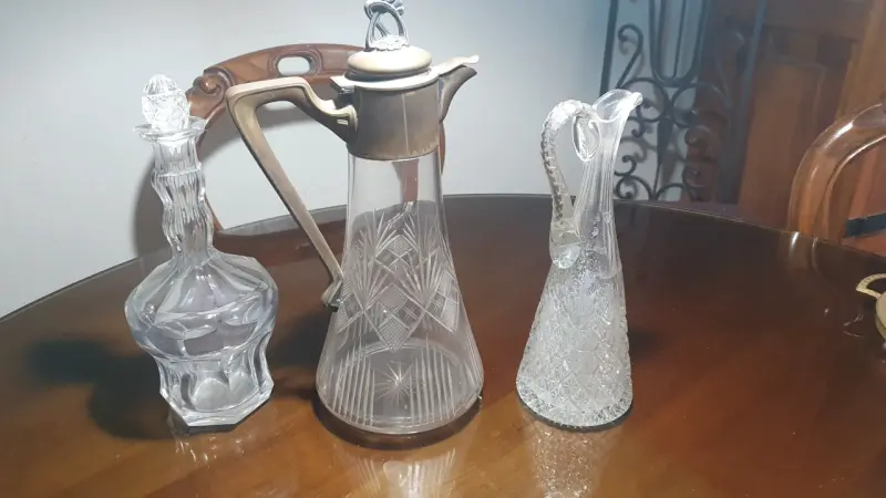 Juego de Decantadores de Cristal Tallado - 1