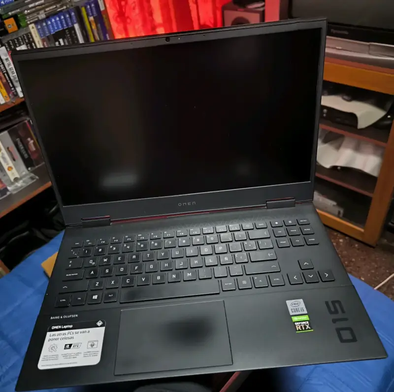 NOTEBOOK HP OMEN 15-EK0010LA - 1