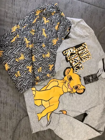 Pijama Disney El Rey León - miniatura 1