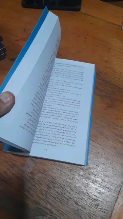 Libro 'Las ranas también se enamoran' de Megan Maxwell - miniatura 2
