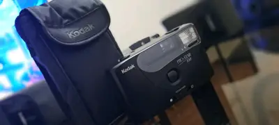 Cámara Kodak Pro-Star 100 con estuche - miniatura 5