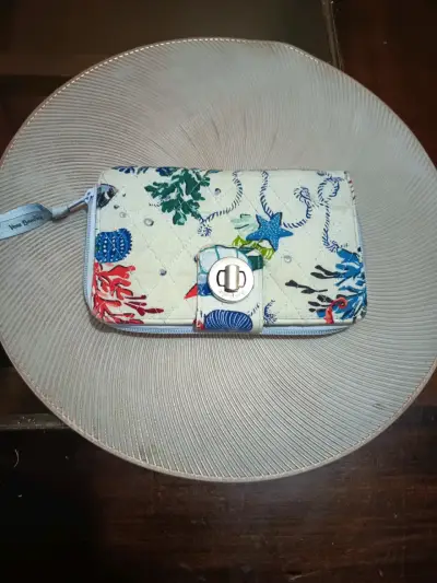 Billetera Vera Bradley con cierre - miniatura 1
