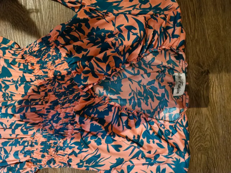 Vestido de verano elegante con estampado floral - 5