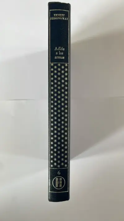 Libro 'Adiós a las armas' de Ernest Hemingway - miniatura 2
