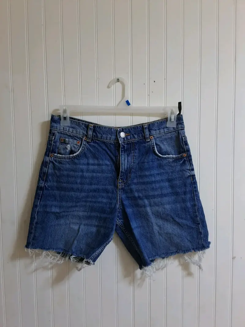 Shorts de mezclilla Zara para mujer - 2