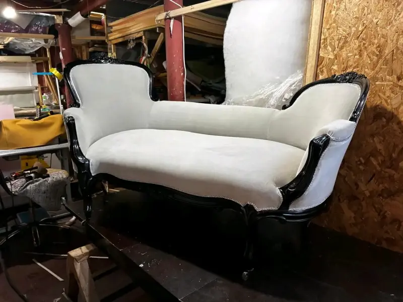 Servicio de restauracion y tapicería de muebles - 1
