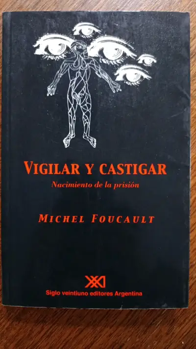 Libro 'Vigilar y Castigar' de Michel Foucault - miniatura 1