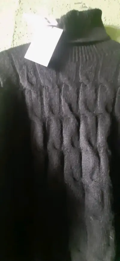 Suéter negro de lana Basement talla XL - miniatura 2