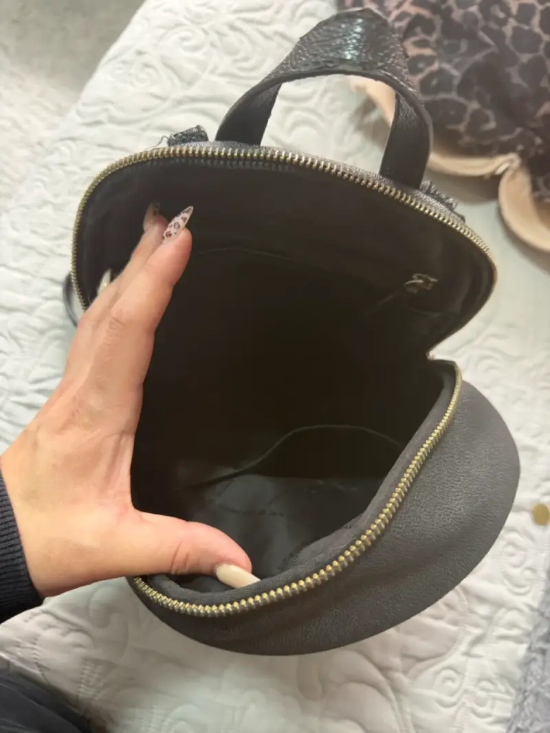 Mochila Michael Kors negra - 5