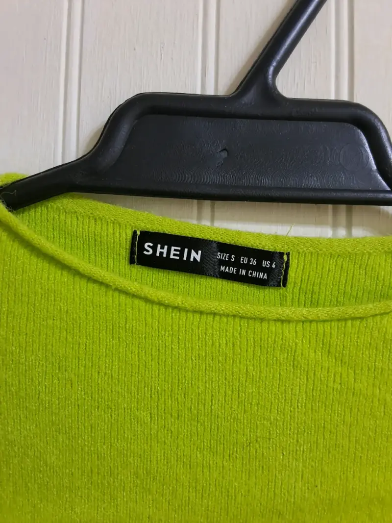 Conjunto de top y falda verde lima Shein - 3