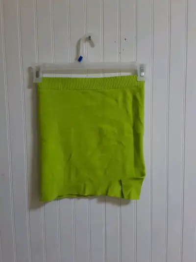 Conjunto de top y falda verde lima Shein - miniatura 4