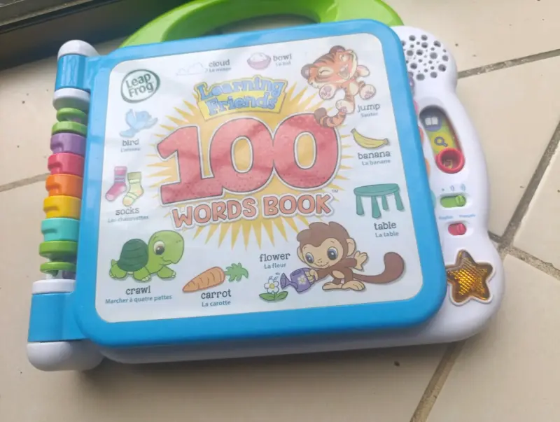 Libro interactivo LeapFrog 100 Words Book - 2