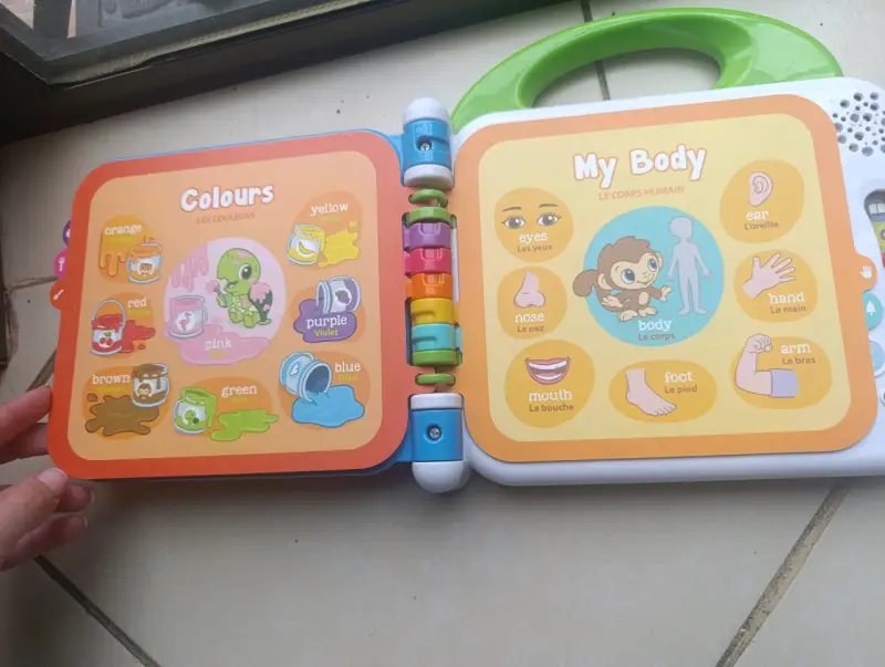 Libro interactivo LeapFrog 100 Words Book - 5