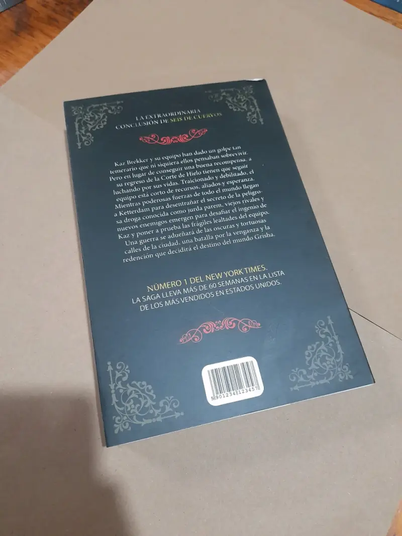Libro Reino de Ladrones de Leigh Bardugo - 2
