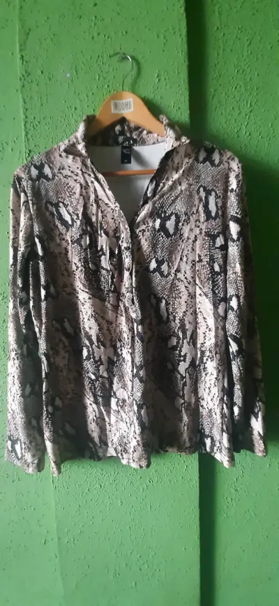 Blusa estampado animal print Lorenzo di Pontti - miniatura 1