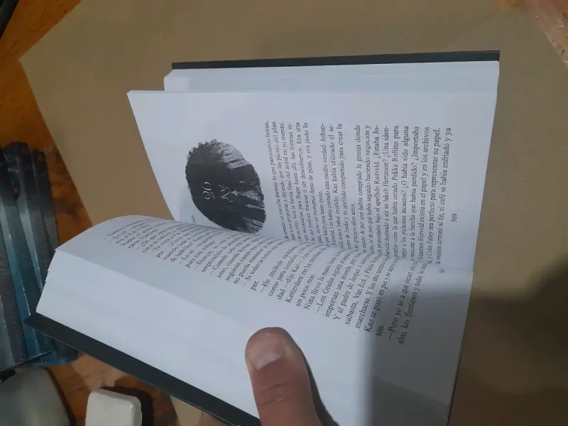 Libro Reino de Ladrones de Leigh Bardugo - 3