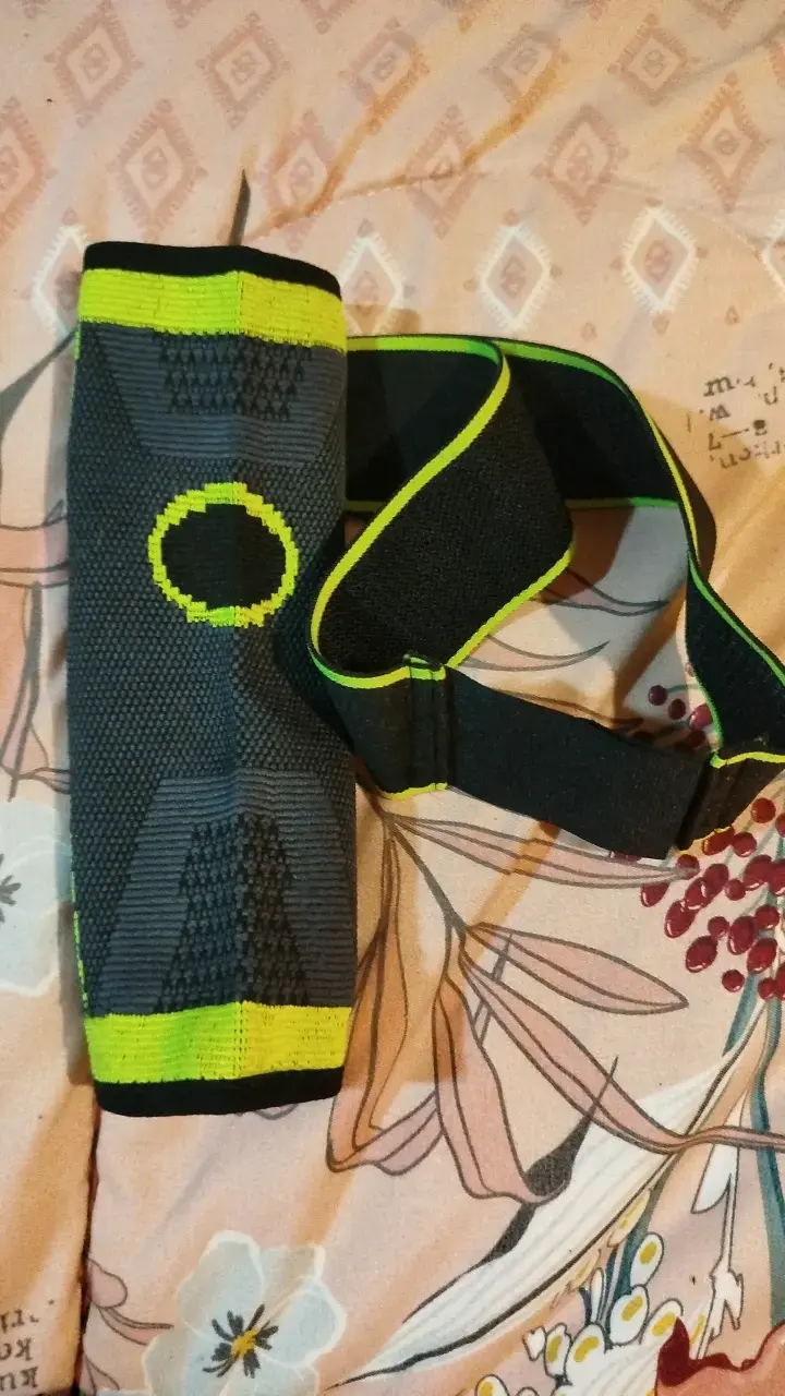 Rodillera deportiva elástica con soporte
