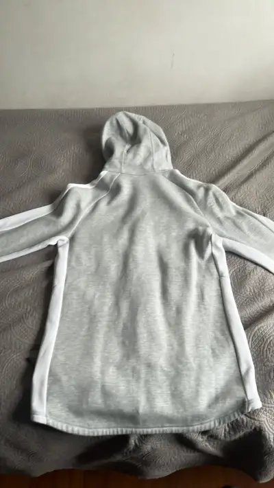 Polerón con capucha gris claro Puma - miniatura 2