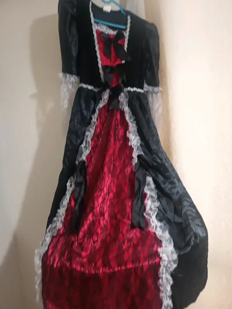 Disfraz de época negro y rojo con encaje - 2
